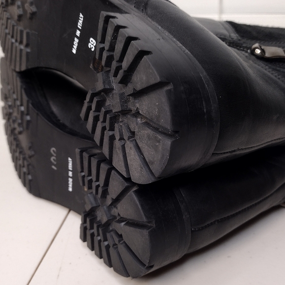 Fabianelli Black Leather Faux Fur Side Zipper Ankle Booties Sz 8 - Picture 9 of 15